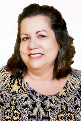 Neonatal Nursing Nurse Practitioner Director and Professor, Dr. Valerie Artigas